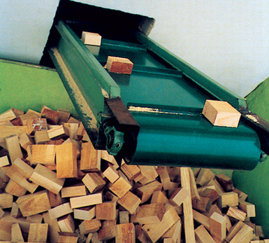 conveyor belt for wood industry